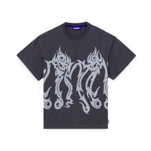 Carica l&#39;immagine nel visualizzatore di Gallery, Octopus Tribal Skull Tee
